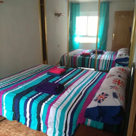 Calle Sobarriba Apartment *